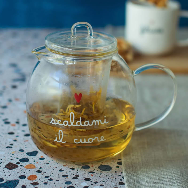 Teiera in vetro borosilicato da 1 litro decorata con scritta “Scaldami il cuore”, una fantastica idea regalo cucina